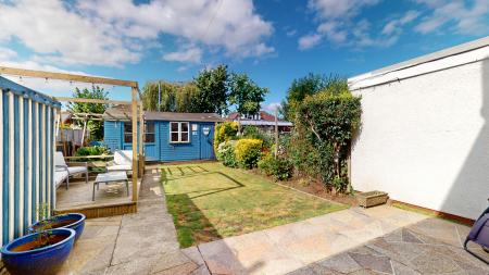 3 bedroom Terraced House for sale in Heol Pentwyn, Cardiff, CF14