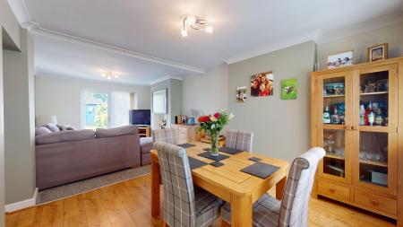 3 bedroom Terraced House for sale in Heol Pentwyn, Cardiff, CF14