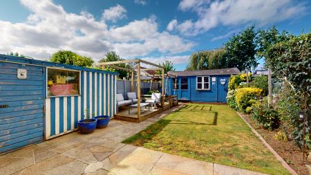 3 bedroom Terraced House for sale in Heol Pentwyn, Cardiff, CF14