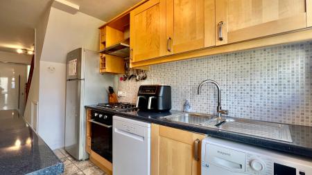 3 bedroom Terraced House for sale in Heol Pentwyn, Cardiff, CF14