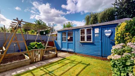 3 bedroom Terraced House for sale in Heol Pentwyn, Cardiff, CF14