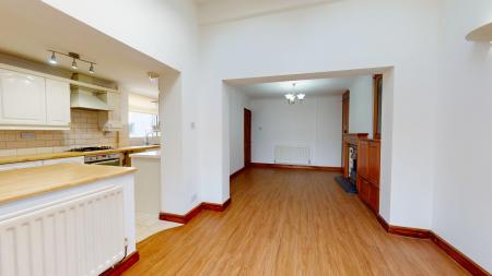 4 bedroom Semi-detached house for sale in Heol-Yr-Efail, Rhiwbina, Cardiff, CF14