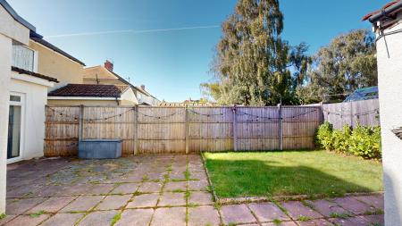 4 bedroom Semi-detached house for sale in Heol-Yr-Efail, Rhiwbina, Cardiff, CF14