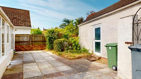 2 bedroom Detached bungalow for sale in Heol Y Wern, Rhiwbina, Cardiff, CF14