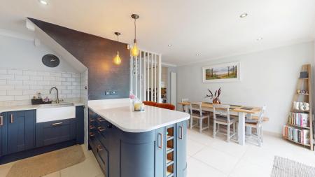 3 bedroom Semi-detached house for sale in Llwyn Rhosyn, Rhiwbina, Cardiff, CF14