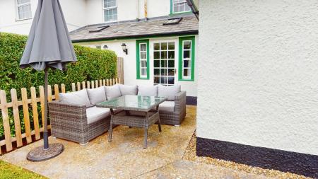 3 bedroom Semi-detached house for sale in Lon y Dail, Rhiwbina, Cardiff, CF14