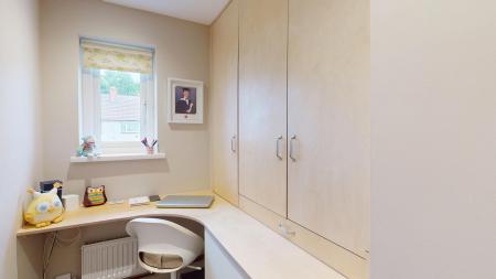 2 bedroom Maisonette for sale in Pen y Dre, Rhiwbina, Cardiff, CF14