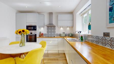 3 bedroom Semi-detached bungalow for sale in Pen Y Dre, Rhiwbina, Cardiff, CF14