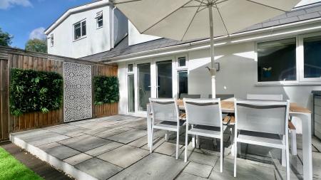 3 bedroom Semi-detached bungalow for sale in Pen Y Dre, Rhiwbina, Cardiff, CF14