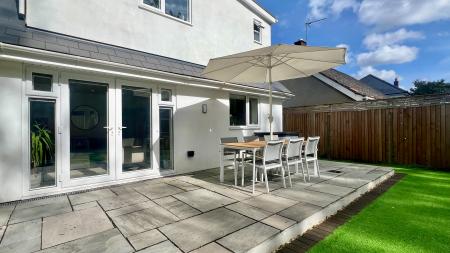 3 bedroom Semi-detached bungalow for sale in Pen Y Dre, Rhiwbina, Cardiff, CF14