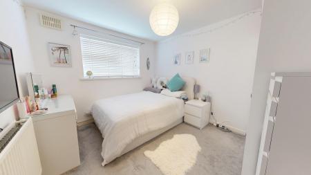 2 bedroom Ground floor maisonette for sale in PenyDre, Rhiwbina, Cardiff, CF14