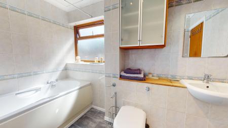 5 bedroom Detached house for sale in The Rise, Llanishen, Cardiff, CF14