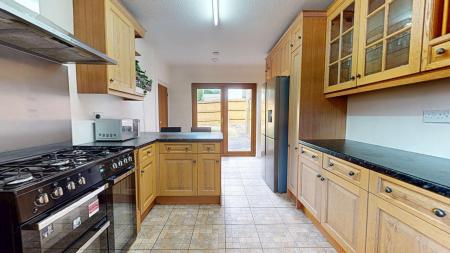 5 bedroom Detached house for sale in The Rise, Llanishen, Cardiff, CF14