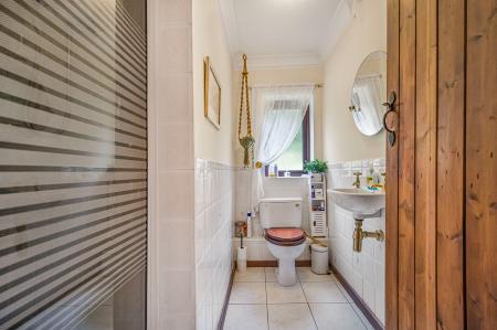 3 bedroom Detached house for sale in Waunwaelod Way, Caerphilly, CF83