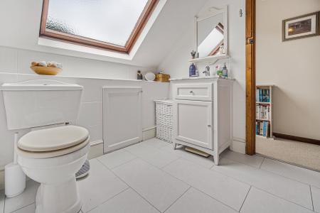 3 bedroom Detached house for sale in Waunwaelod Way, Caerphilly, CF83