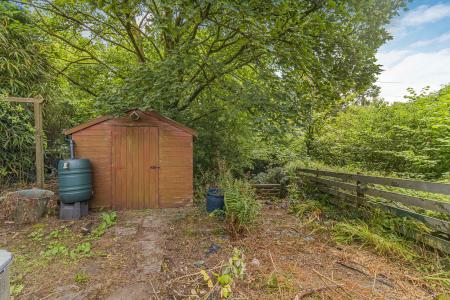 3 bedroom Detached house for sale in Waunwaelod Way, Caerphilly, CF83