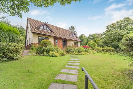 3 bedroom Detached house for sale in Waunwaelod Way, Caerphilly, CF83