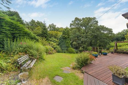 3 bedroom Detached house for sale in Waunwaelod Way, Caerphilly, CF83