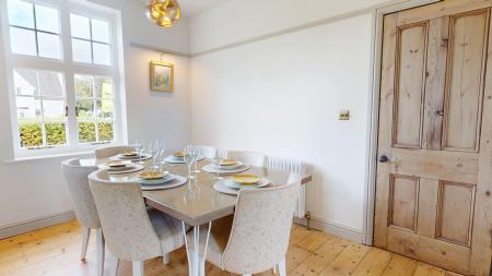 3 bedroom Semi-detached house for sale in Y Groes, Rhiwbina, Cardiff, CF14