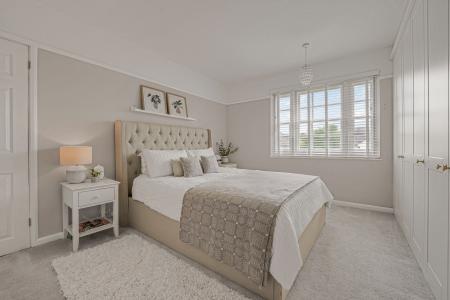 4 bedroom Semi-detached house for sale in Lon Isa, Rhiwbina, Cardiff, CF14