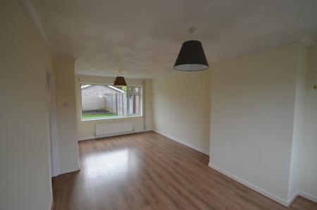 4 bedroom Semi-detached house to let in Wern Gifford, Abergavenny, NP7