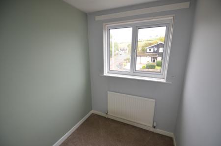 4 bedroom Semi-detached house to let in Wern Gifford, Abergavenny, NP7