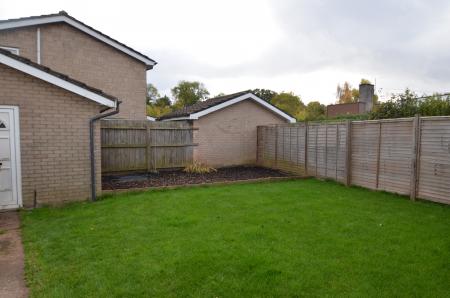 4 bedroom Semi-detached house to let in Wern Gifford, Abergavenny, NP7