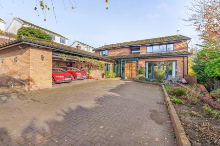 Heol y Coed, Rhiwbina, Cardiff, CF14