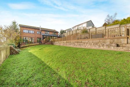 4 bedroom Detached house for sale in Heol y Coed, Rhiwbina, Cardiff, CF14