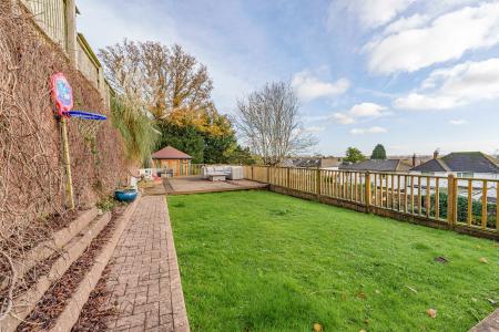 4 bedroom Detached house for sale in Heol y Coed, Rhiwbina, Cardiff, CF14