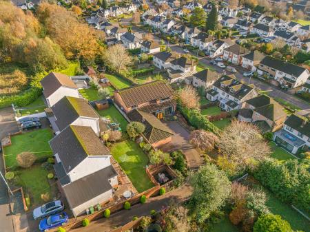 4 bedroom Detached house for sale in Heol y Coed, Rhiwbina, Cardiff, CF14