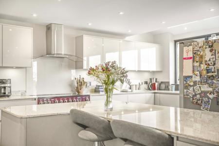 4 bedroom Detached house for sale in Heol y Coed, Rhiwbina, Cardiff, CF14