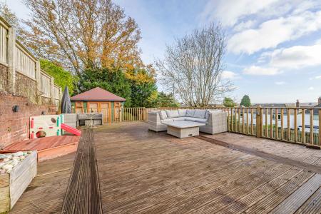 4 bedroom Detached house for sale in Heol y Coed, Rhiwbina, Cardiff, CF14