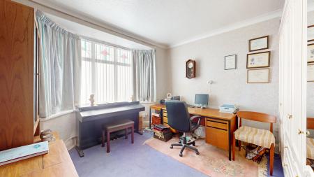 3 bedroom Detached house for sale in Heol Y Bont, Rhiwbina, Cardiff, CF14