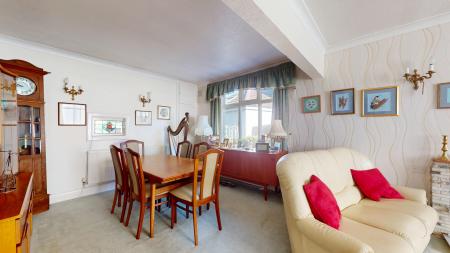 3 bedroom Detached house for sale in Heol Y Bont, Rhiwbina, Cardiff, CF14