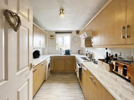 2 bedroom Flat to let in Windsor Quay, Cardiff Bay, Cardiff, CF11