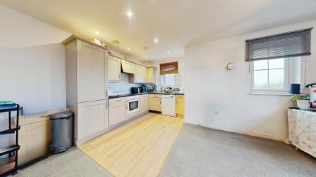 2 bedroom Flat to let in Watkins Square, Llanishen, Cardiff, CF14