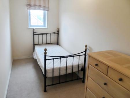 2 bedroom Flat to let in Watkins Square, Llanishen, Cardiff, CF14