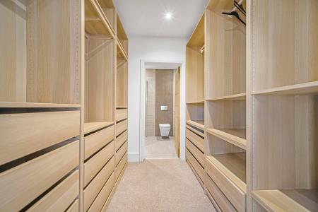 4 bedroom Detached house to let in Cae'r Graig, Radyr, Cardiff, CF15