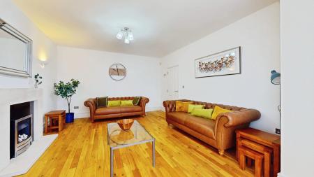 4 bedroom Semi-detached house to let in Fidlas Road, Llanishen, Cardiff, CF14