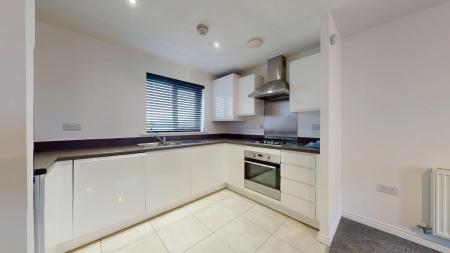 1 bedroom Flat to let in Lysaght Avenue, Newport, NP19