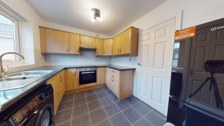 1 bedroom Flat to let in Tyn Y Parc Road, Cardiff, CF14