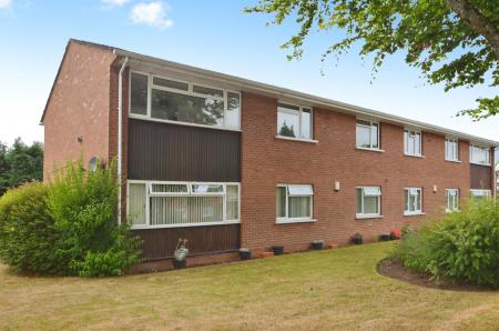 Bishops Close, Whitchurch, Cardiff, CF14