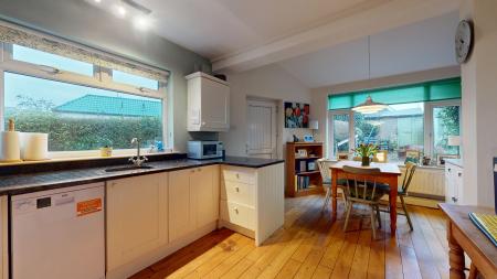 3 bedroom Semi-detached house for sale in Pen Y Dre, Rhiwbina, Cardiff, CF14