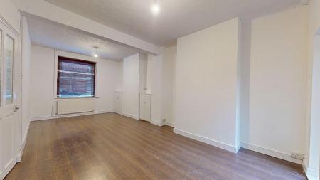 2 bedroom Terraced House for sale in Tynant Street, Grangetown, Cardiff, CF11