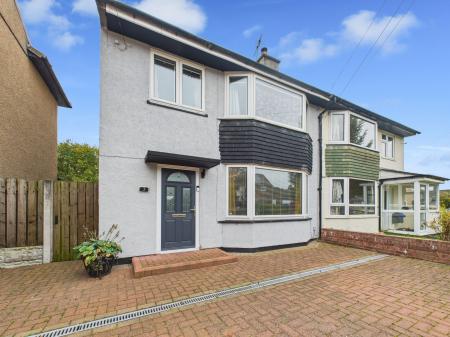 3 bedroom Semi-detached house for sale in Millfield, Brampton, CA8