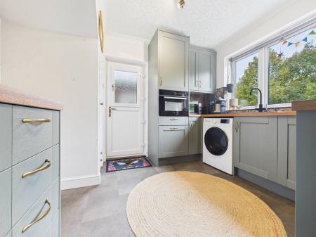 3 bedroom Semi-detached house for sale in Millfield, Brampton, CA8