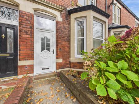 3 bedroom Terraced House for sale in Warwick Road, Carlisle, CA1