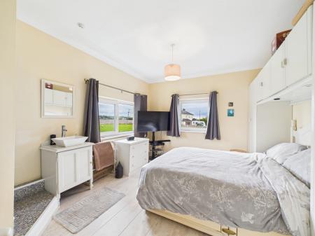 4 bedroom Semi-detached house for sale in West Park, Crofton, Thursby, CA5