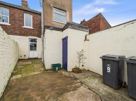 3 bedroom Terraced House to let in Church Terrace, Carlisle, CA3